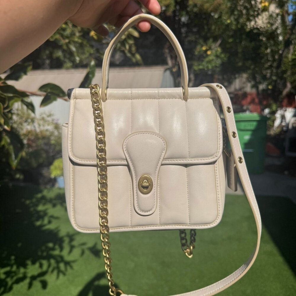 Coach Willis Top Handle 18 With Quilting C3844 (Modern Winnie Regina Small)